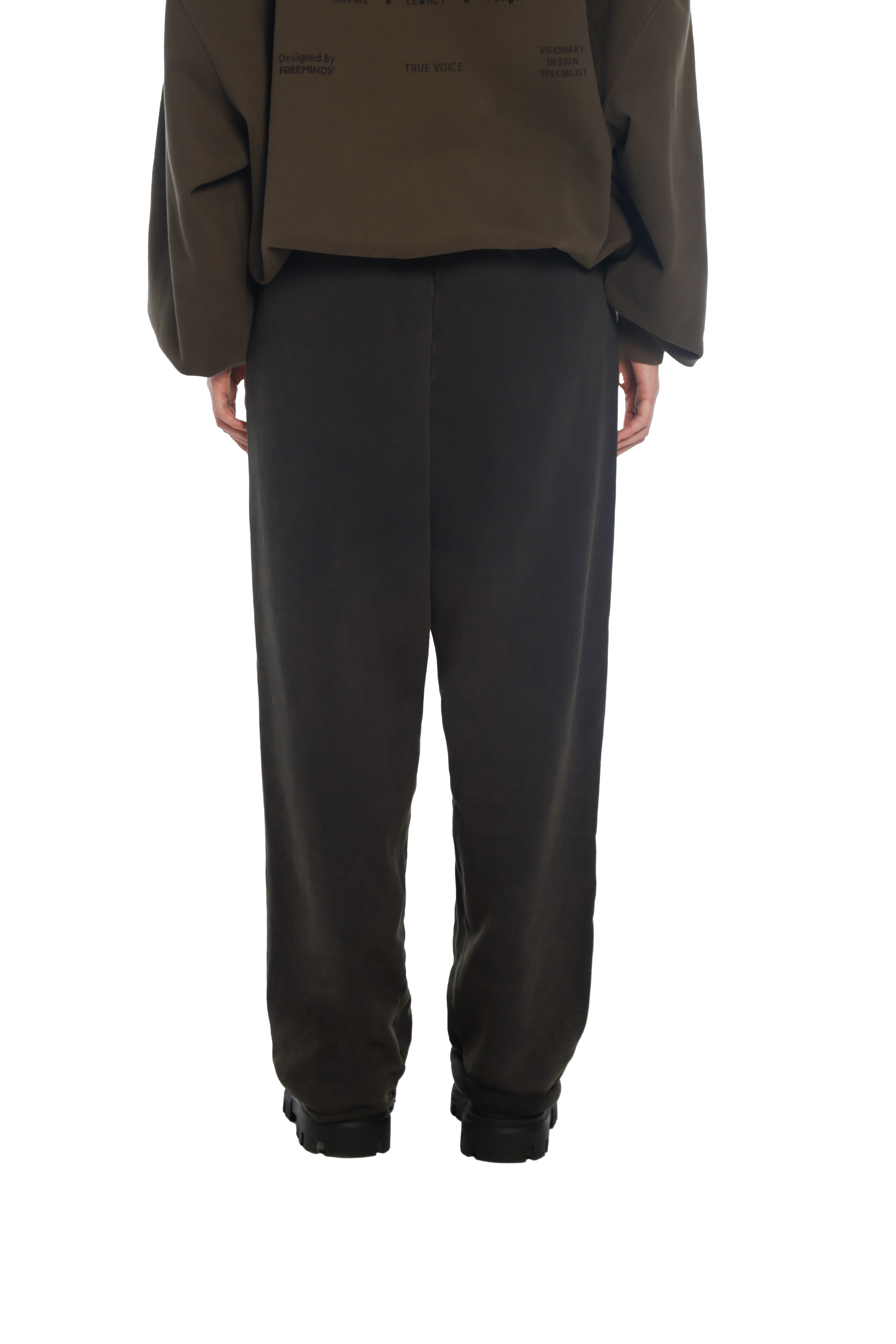 فري مايندز سويت بانت واسع القصة باللون الأسود المغسول