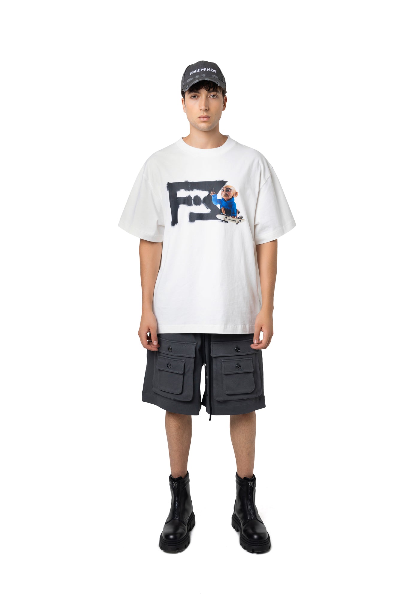 SKATING OFF WHITE T-SHIRT