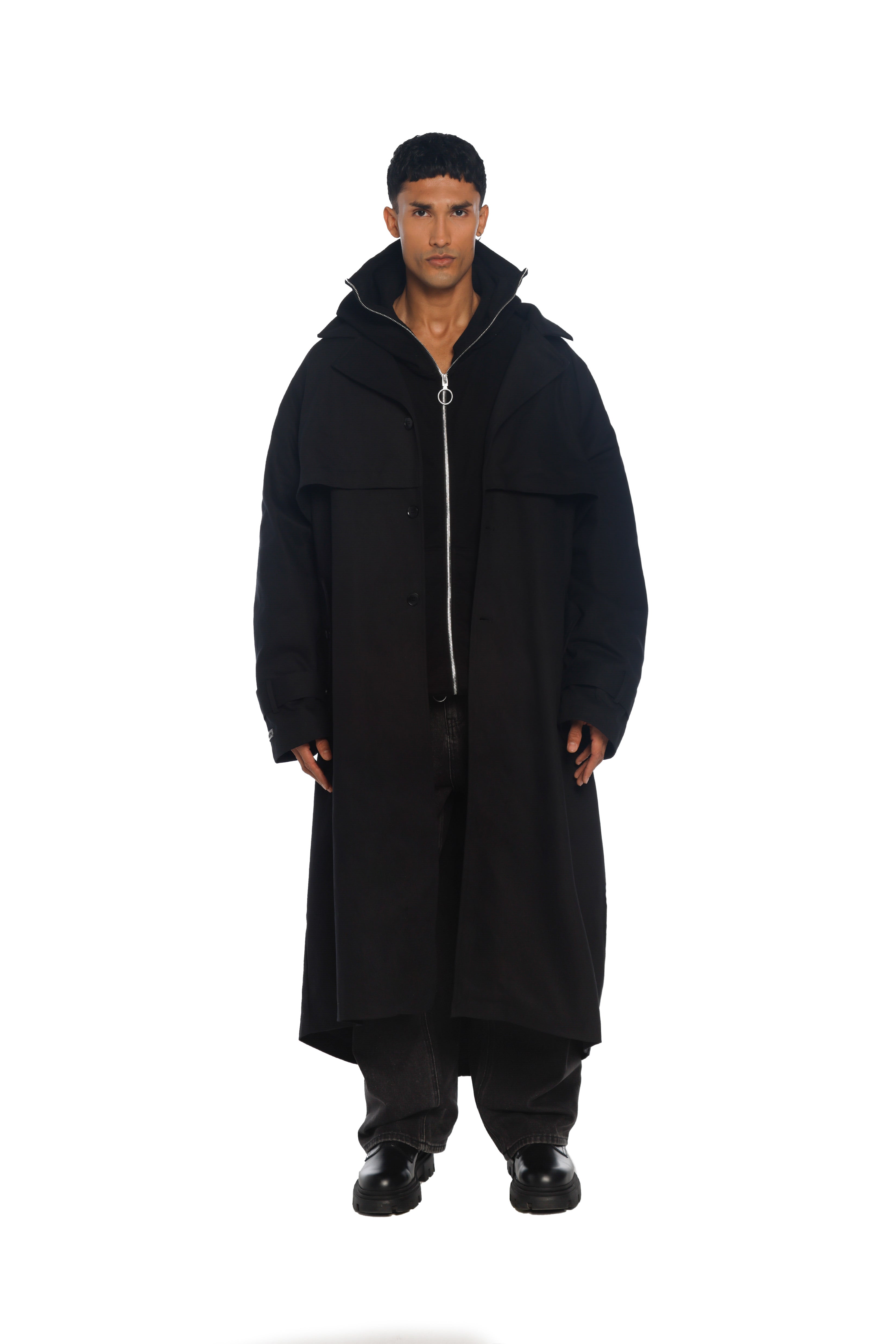 فري مايندز ترنش كوت باللون الأسود