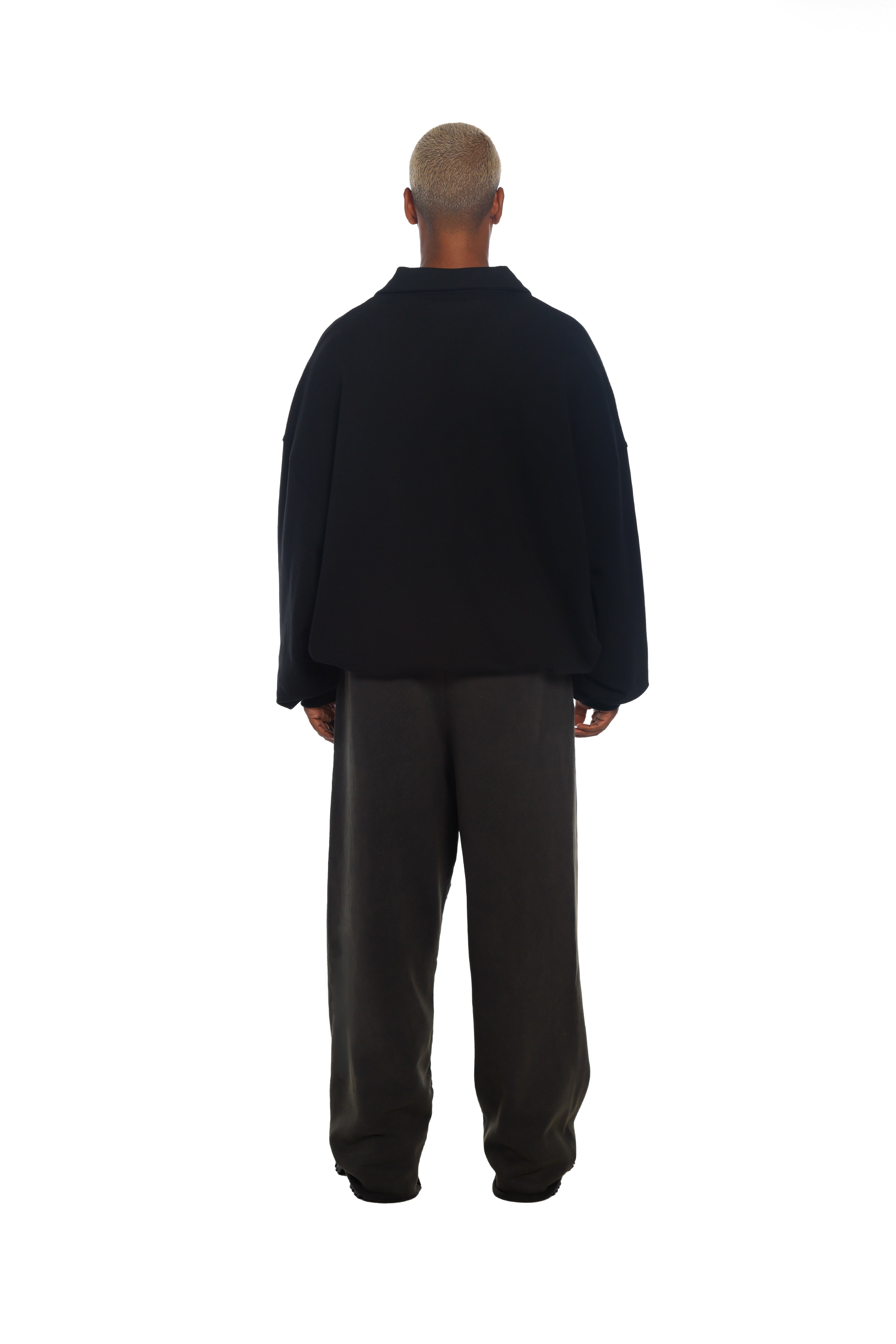 سويتشيرت بولو فري مايندز باللون الأسود