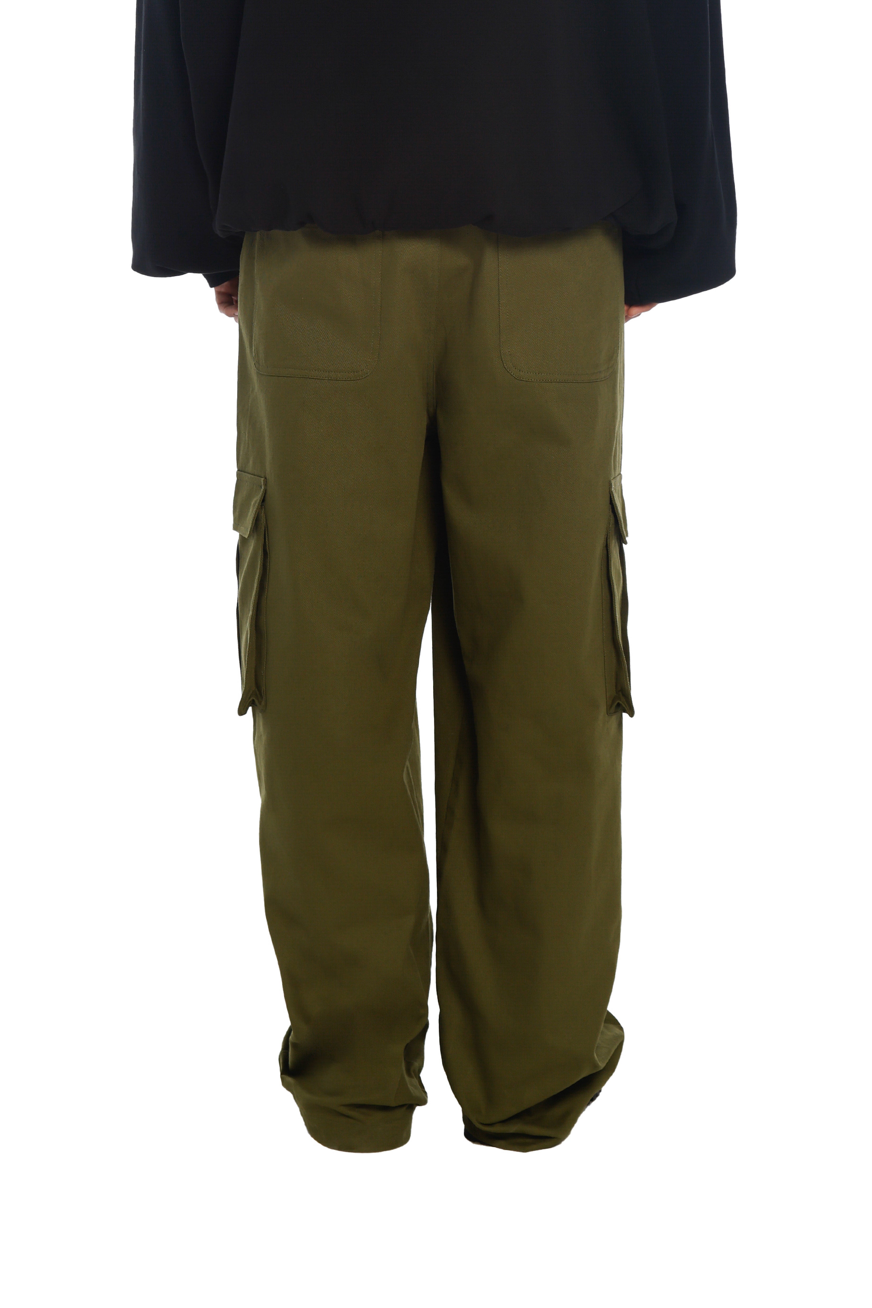 كارغو بانتس أخضر جيشي من فري مايندز 