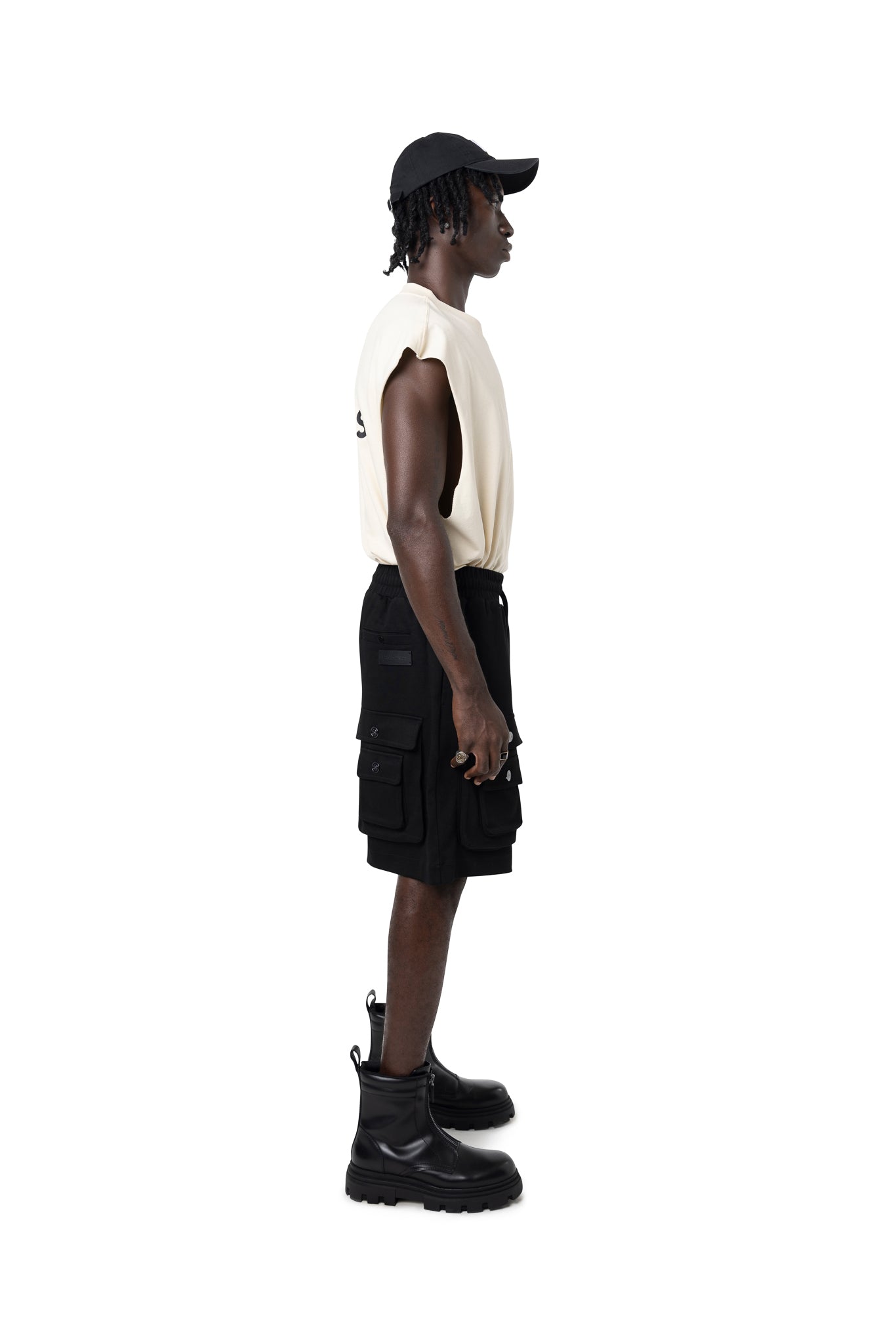 FRENCH TERRY CARGO BLACK SHORT