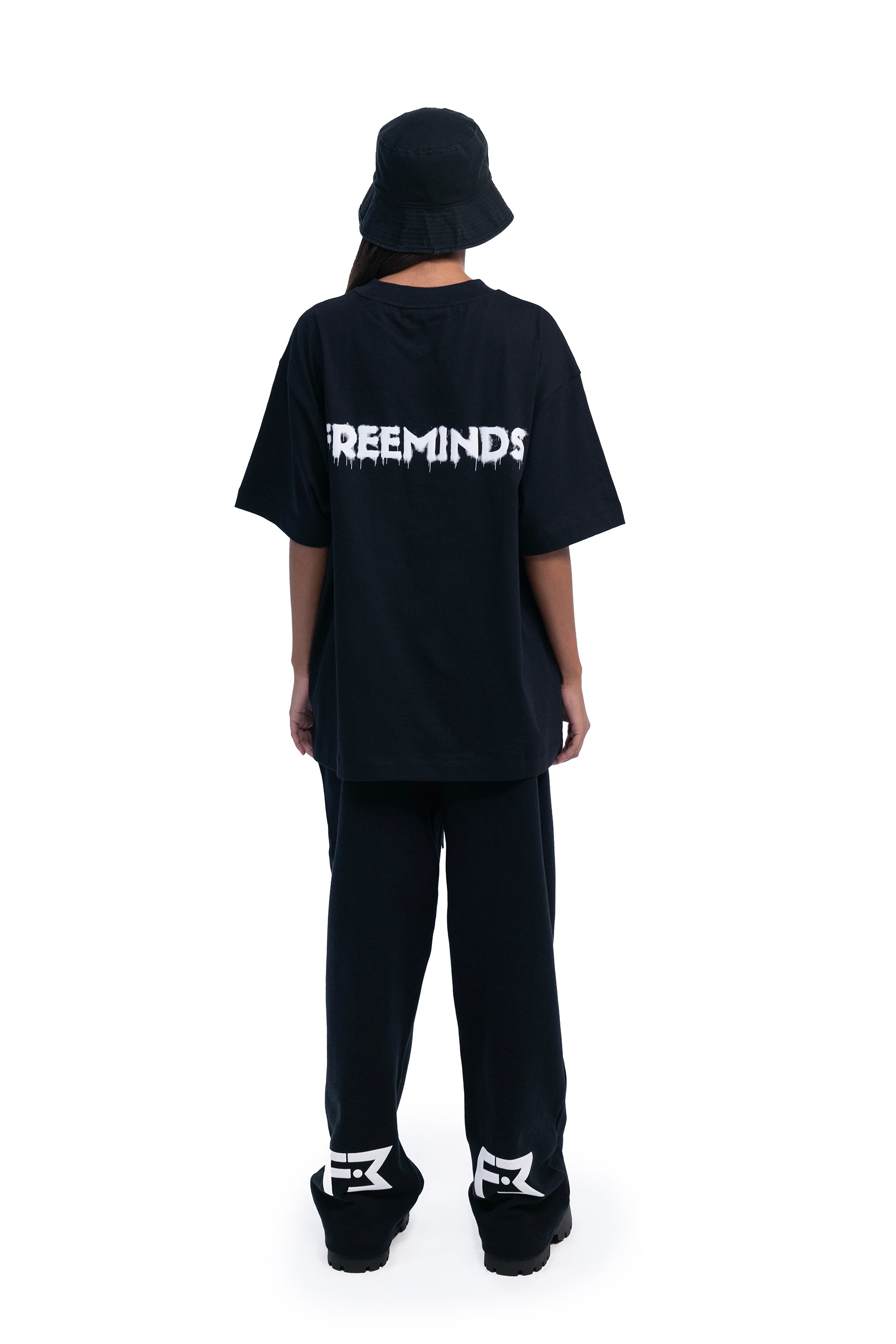 BLACK SELF CRITICAL OVERSIZED T-SHIRT