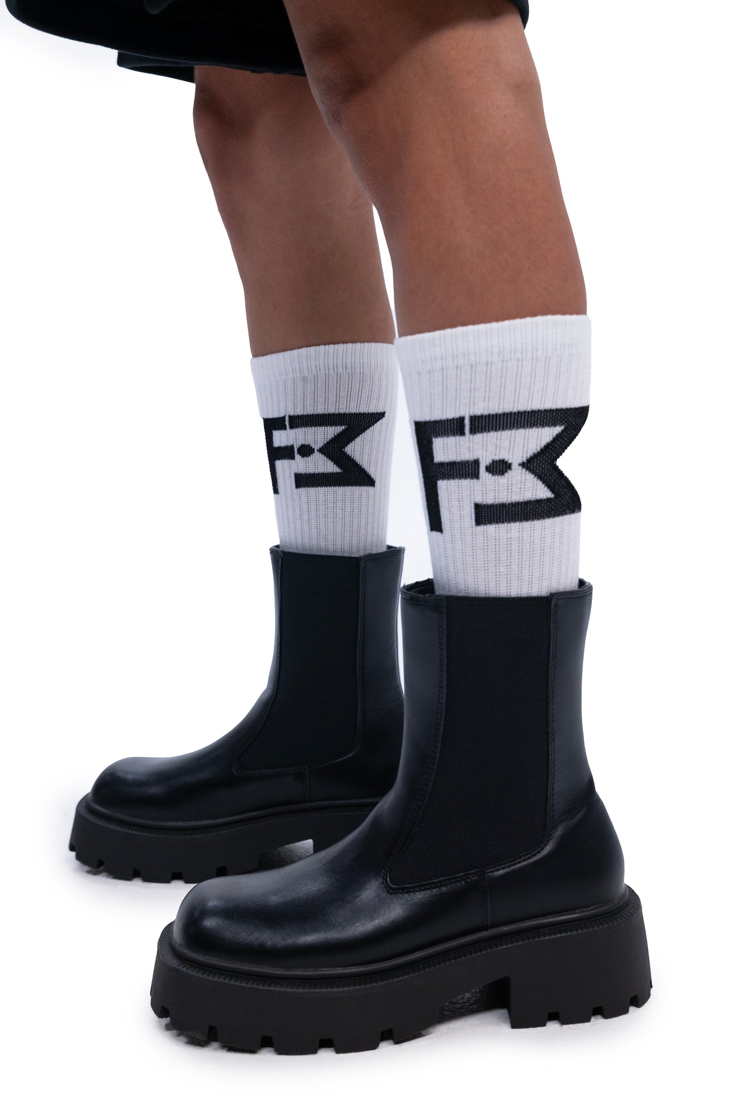 OFF WHITE LOGO SOCKS